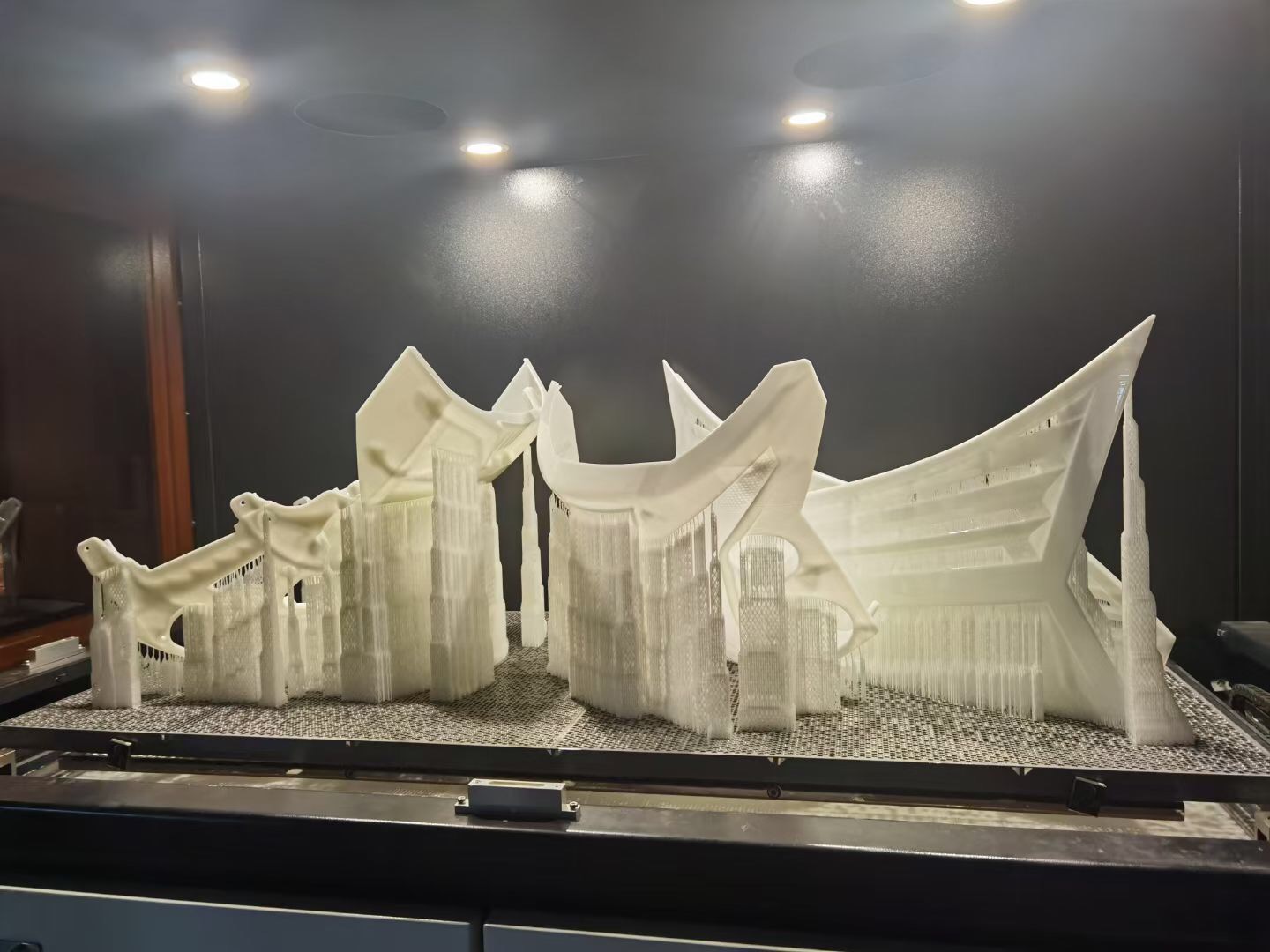 工業(yè)級超大尺寸3D打印機(jī)&mdash;&mdash;3DSL-1600型光固化3D打印機(jī)